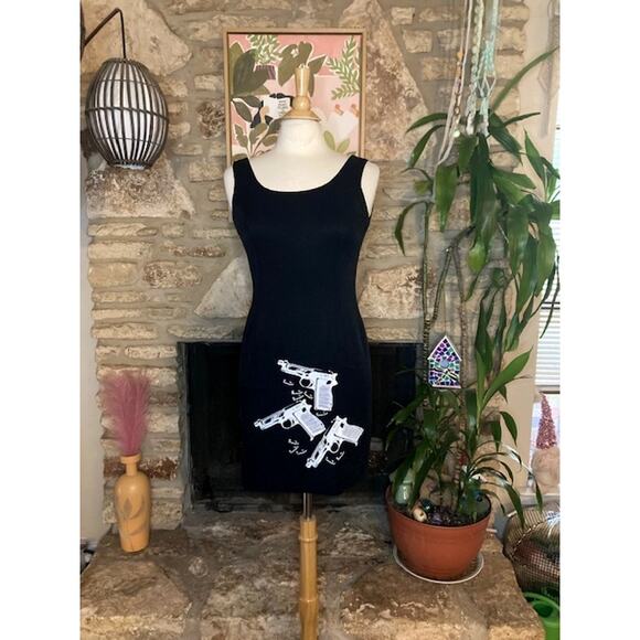 Upcycled 80s Black Tank Dress – Screen Printed White Guns – OOAK - Picture 5 of 8